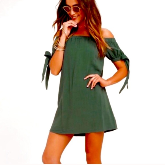 Lulus Dresses & Skirts - Lulus Alfresco Evenings Oliver Green Mini Dress S